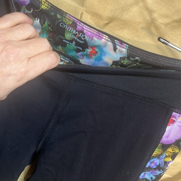 Cynthia Rowley activewear - Picture 2 of 6